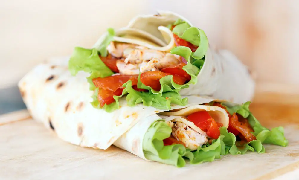  Wrap de Frango e Vegetais e alimentação saudável