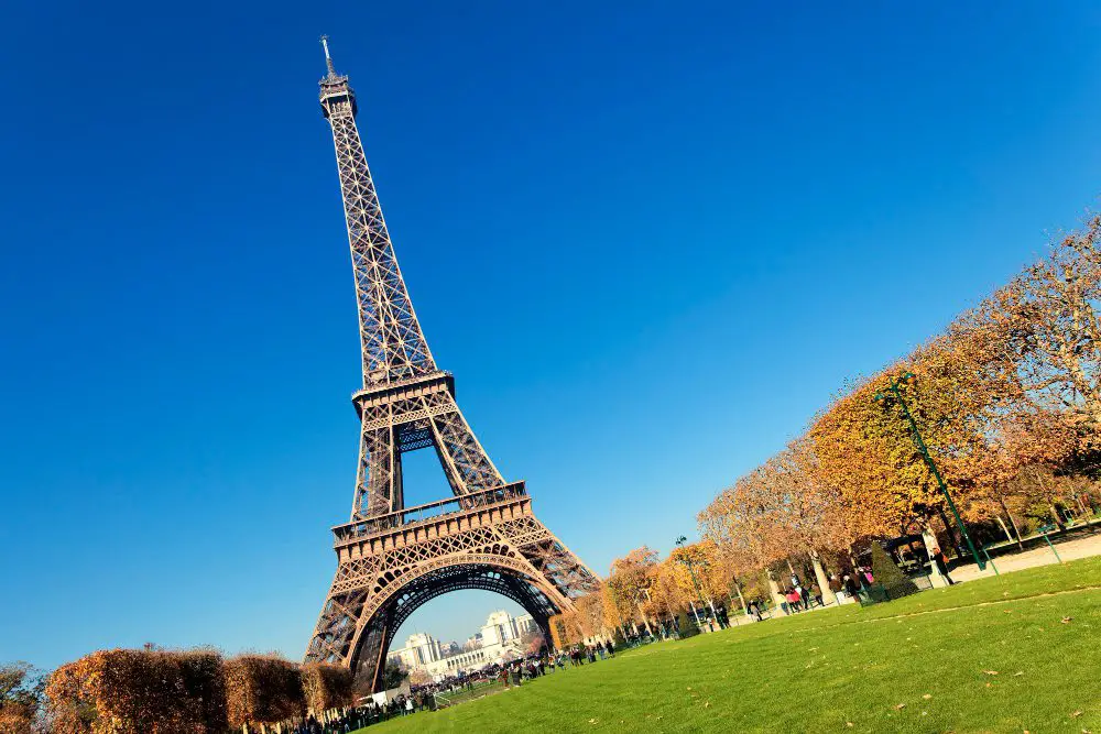 Torre Eifel em Paris para destinos incrível